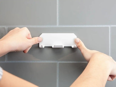 WeatherTech RazorHolder - Wall Mounted Dual Razor Holder