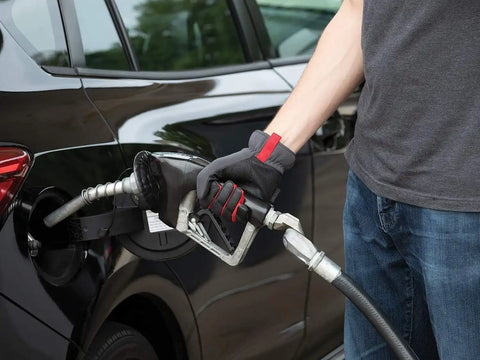 WeatherTech FuelGlove - Helps Protect Hands from Dirt, Fuel, and other Debri found on Dirty Gas Pump Handles - 1 Pair - Men's X-Large