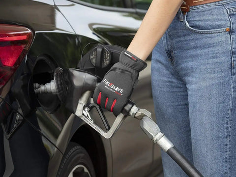 WeatherTech FuelGlove - Helps Protect Hands from Dirt, Fuel, and other Debri found on Dirty Gas Pump Handles - 1 Pair - Women's Large
